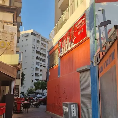 Tourist Hot Spot Location לימסול