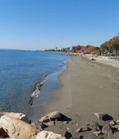 아파트 Tourist Hot Spot Location