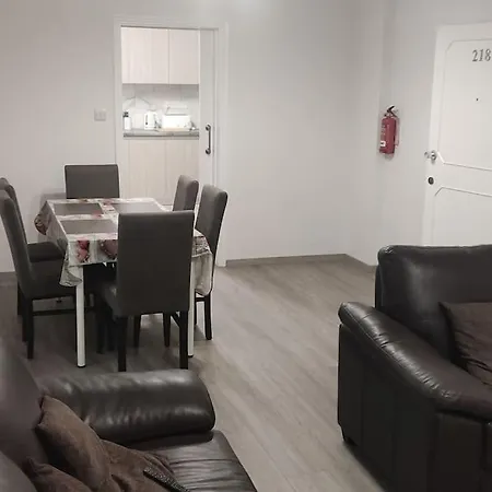 Apartment Tourist Hot Spot Location *