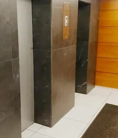 Apartment Tourist Hot Spot Location *