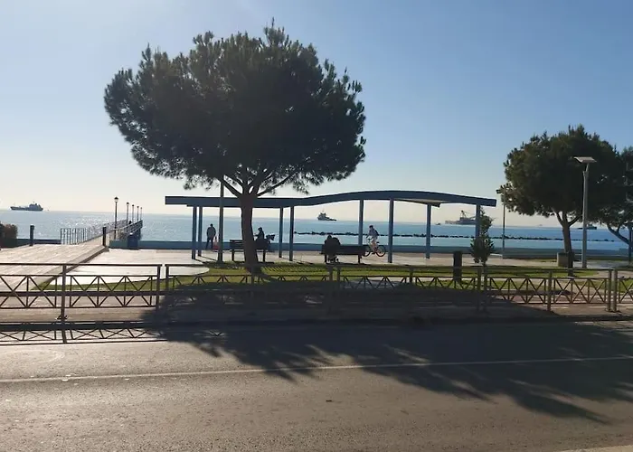 Tourist Hot Spot Location *