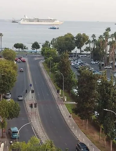 Tourist Hot Spot Location Apartamento Limassol